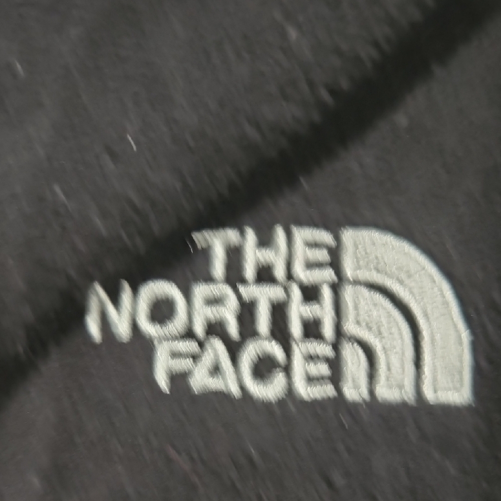 The North Face Women's Charcoal Mandala Tee AND black pullover - Picture 3 of 7
